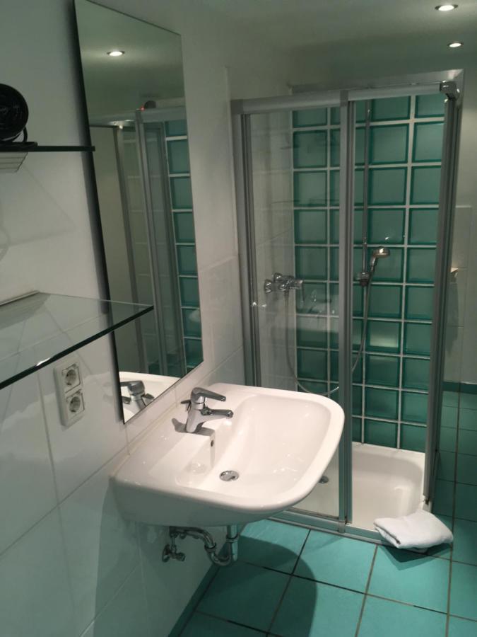 Hotel Zweilinden Meckenheim Bonn Bagian luar foto