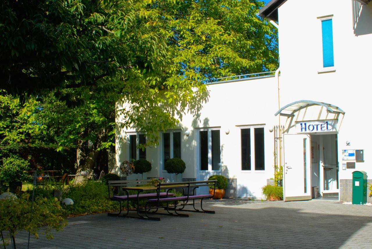 Hotel Zweilinden Meckenheim Bonn Bagian luar foto